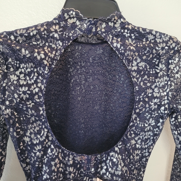 Victoria's Secret Navy Blue Lace and Silver Metalic Bodysuit Size Xs New - Picture 4 of 16